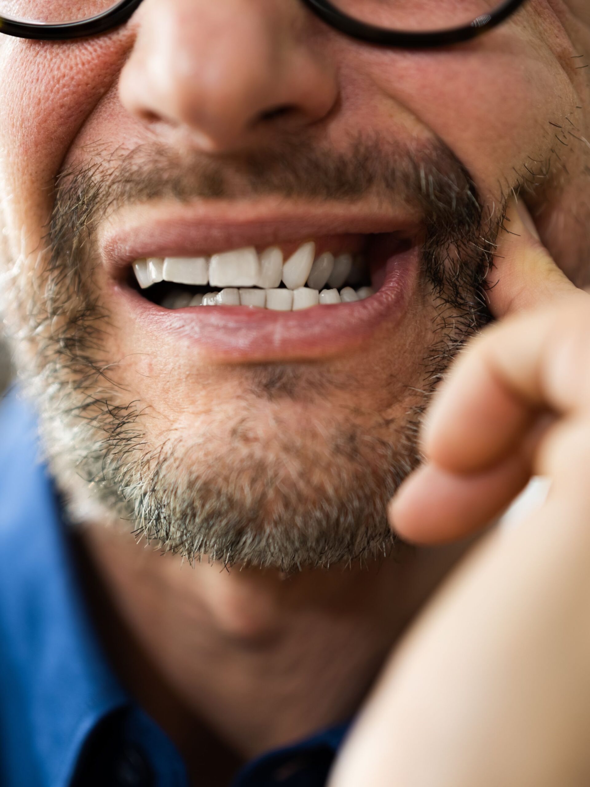 Man Needing Emergency Dentist | Emergency Dental Lakeland, FL